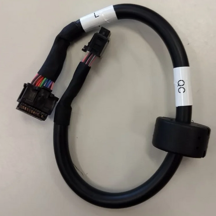 CBM-CL02A Cabo para cartão de comunicação CMM-EIP para inversor MS300 frames C/D/E e F Delta